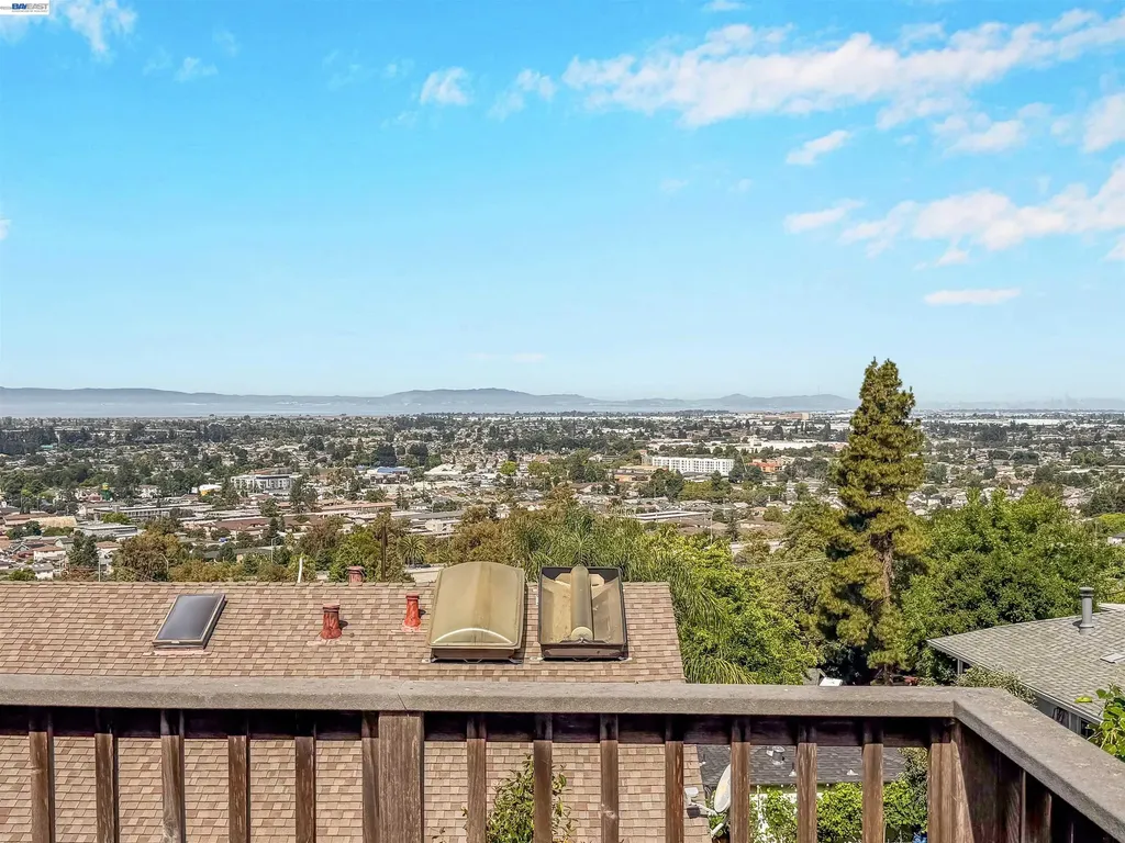16805 President Drive Castro Valley CA 94578