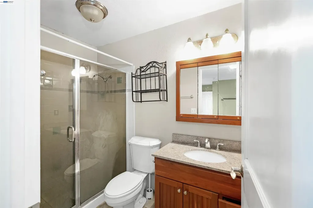 16805 President Drive Castro Valley CA 94578