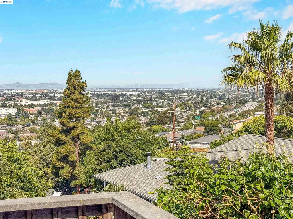 16805 President Drive Castro Valley CA 94578