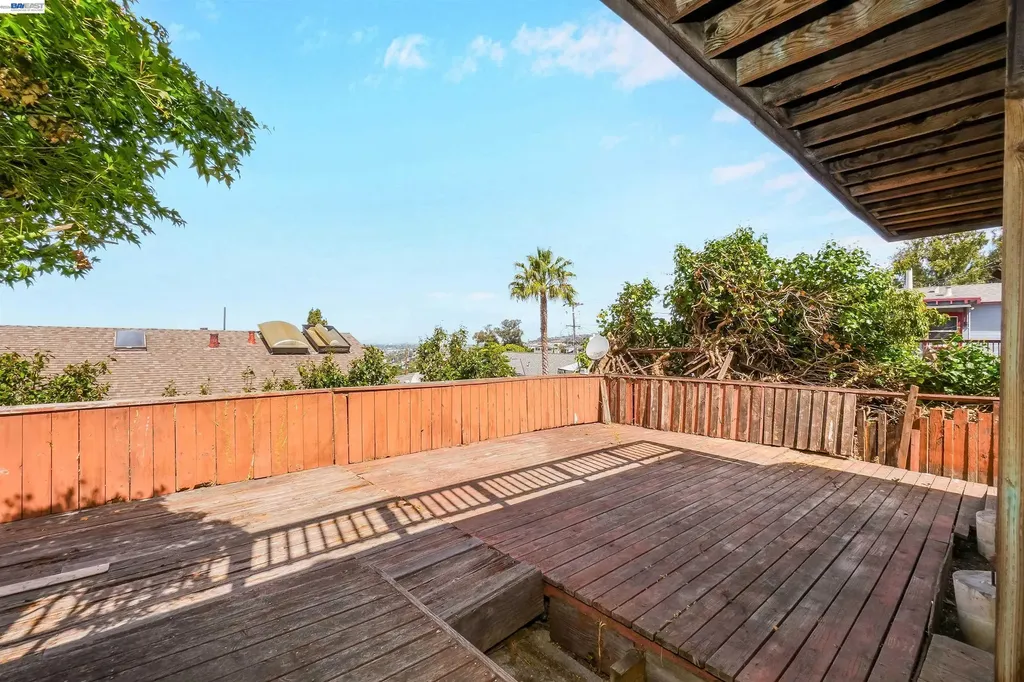 16805 President Drive Castro Valley CA 94578