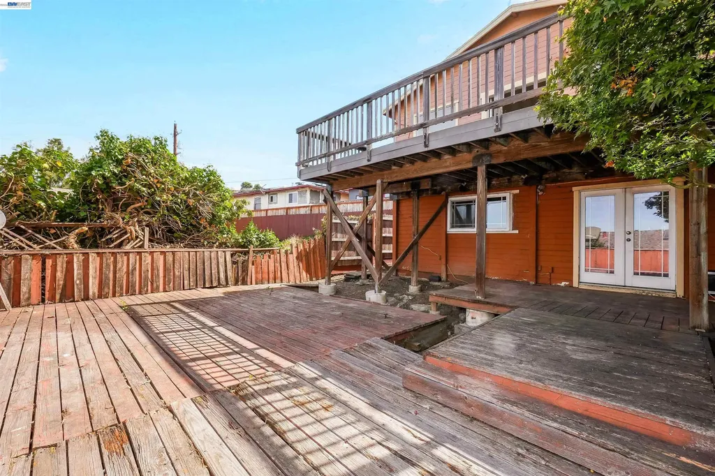 16805 President Drive Castro Valley CA 94578