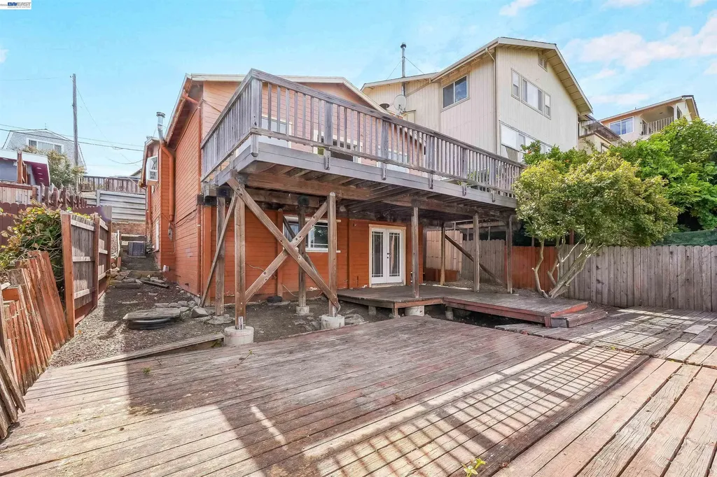 16805 President Drive Castro Valley CA 94578