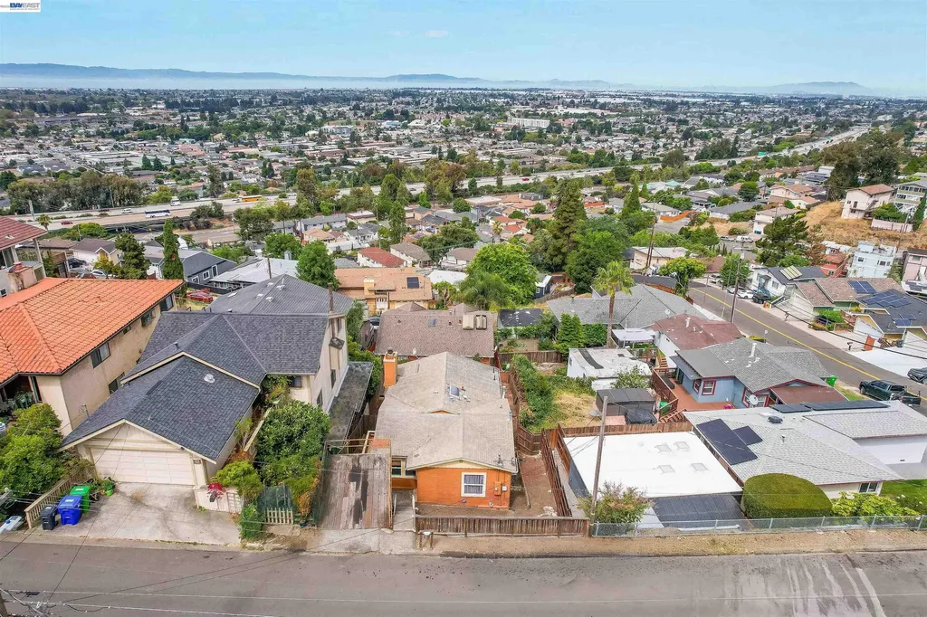16805 President Drive Castro Valley CA 94578