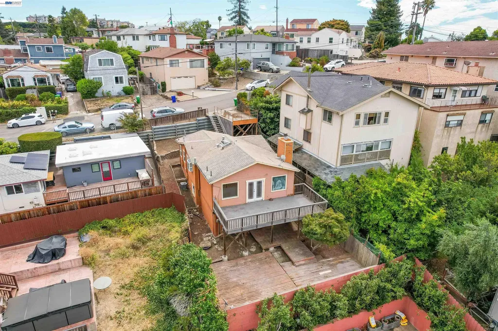 16805 President Drive Castro Valley CA 94578
