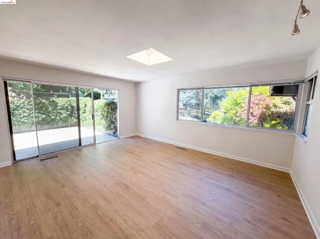 612 Tahos Road Orinda CA 94563