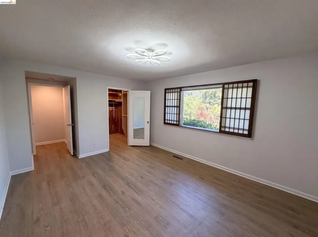 612 Tahos Road Orinda CA 94563