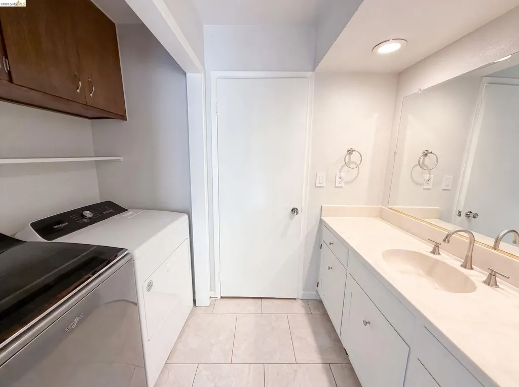 612 Tahos Road Orinda CA 94563