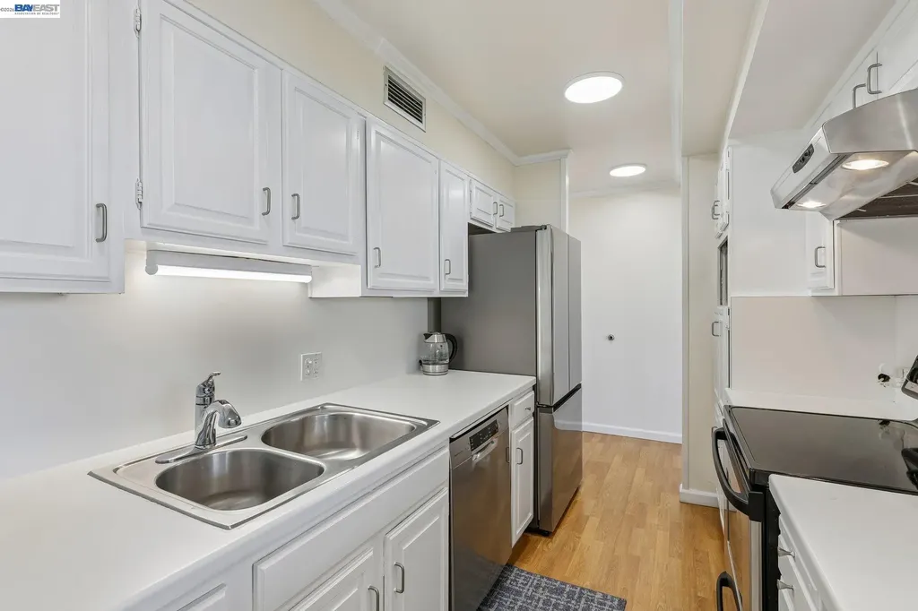 66 Cleary Court San Francisco CA 94109