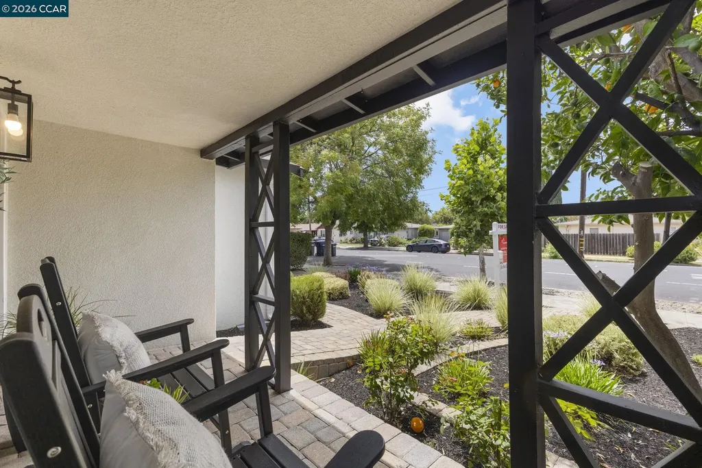 210 R Street Livermore CA 94550