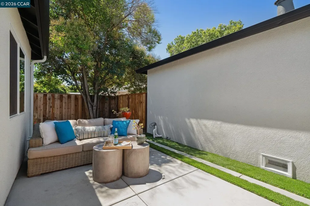 210 R Street Livermore CA 94550