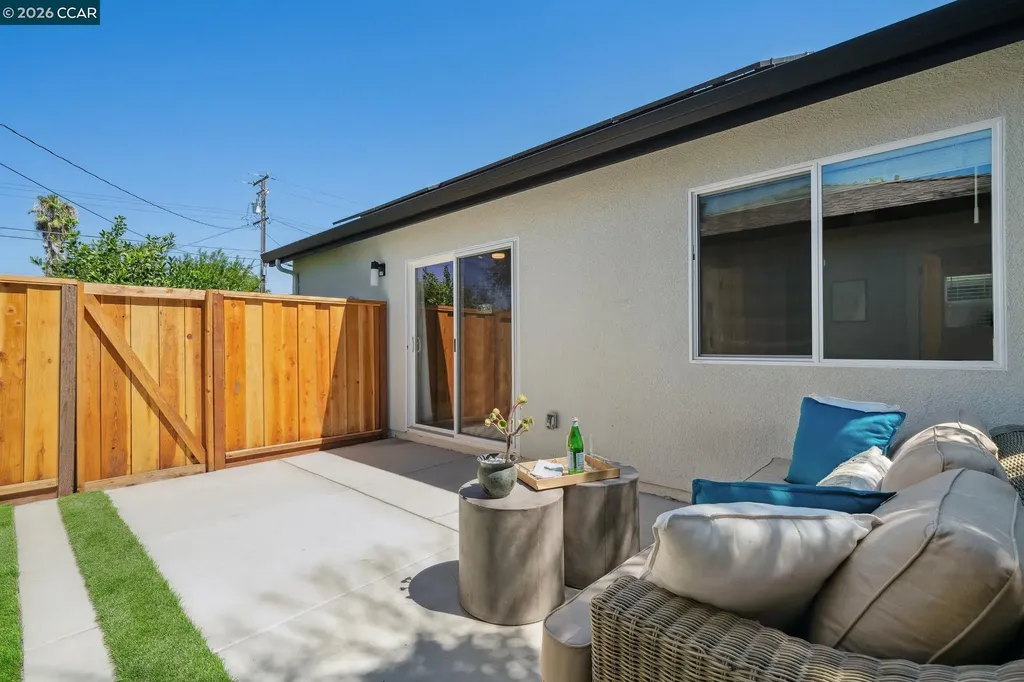 210 R Street Livermore CA 94550