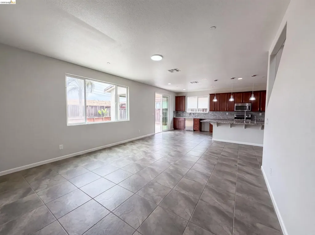 1519 Sycamore Drive Oakley CA 94561