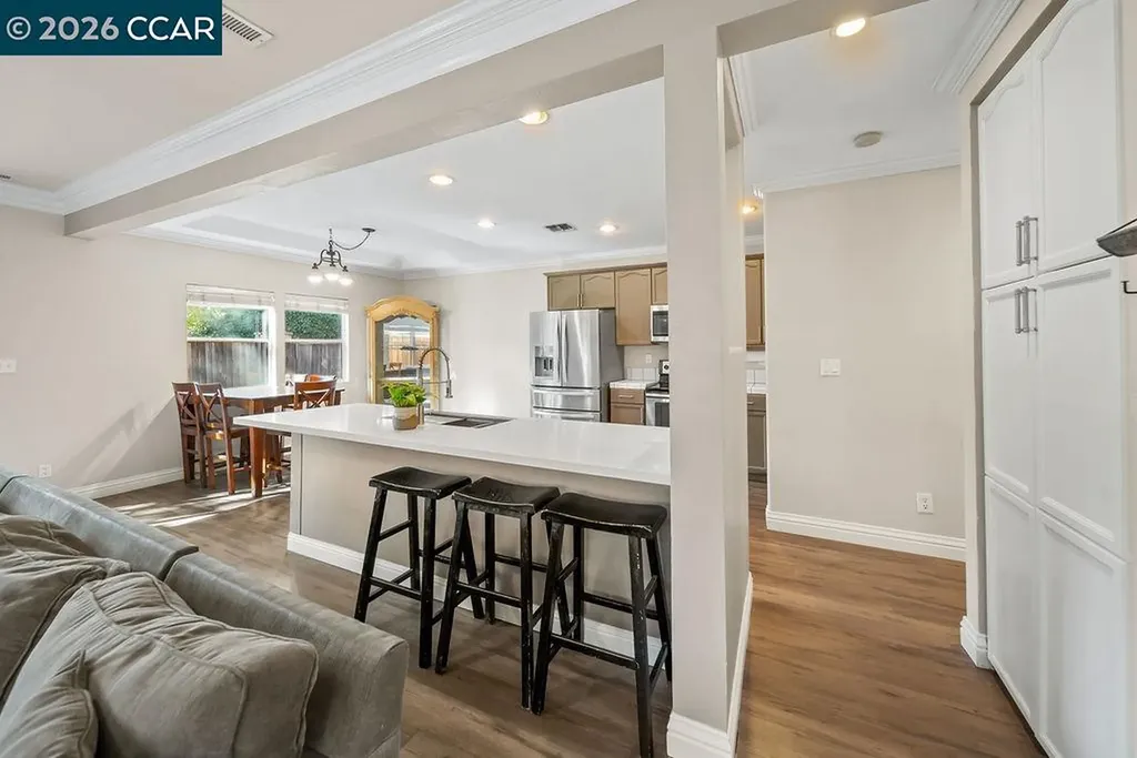 276 Stranahan Circle Clayton CA 94517