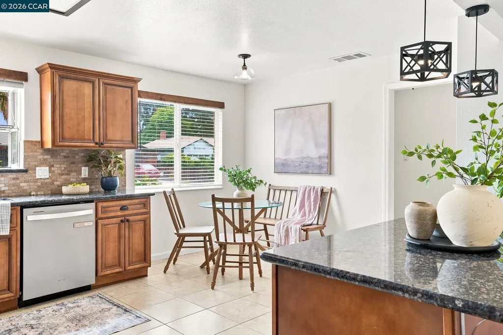 4427 Crestwood Circle Concord CA 94521