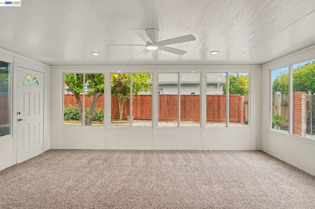 998 Wagoner Drive Livermore CA 94550