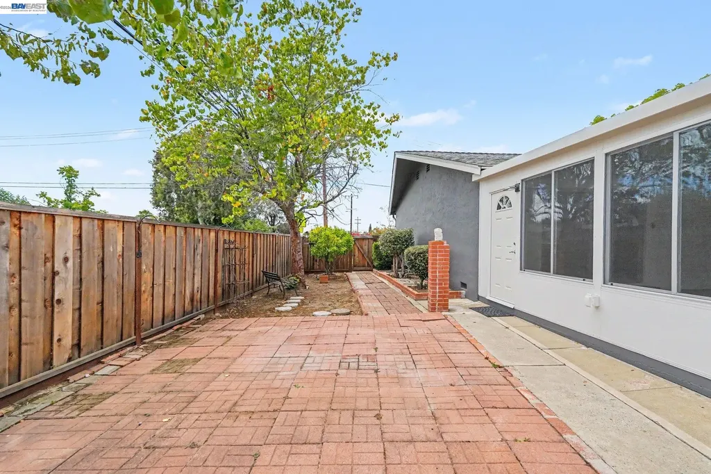 998 Wagoner Drive Livermore CA 94550