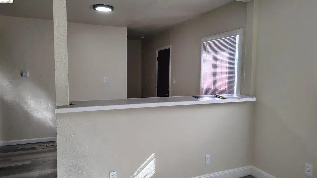 1112 82nd Avenue Oakland CA 94621