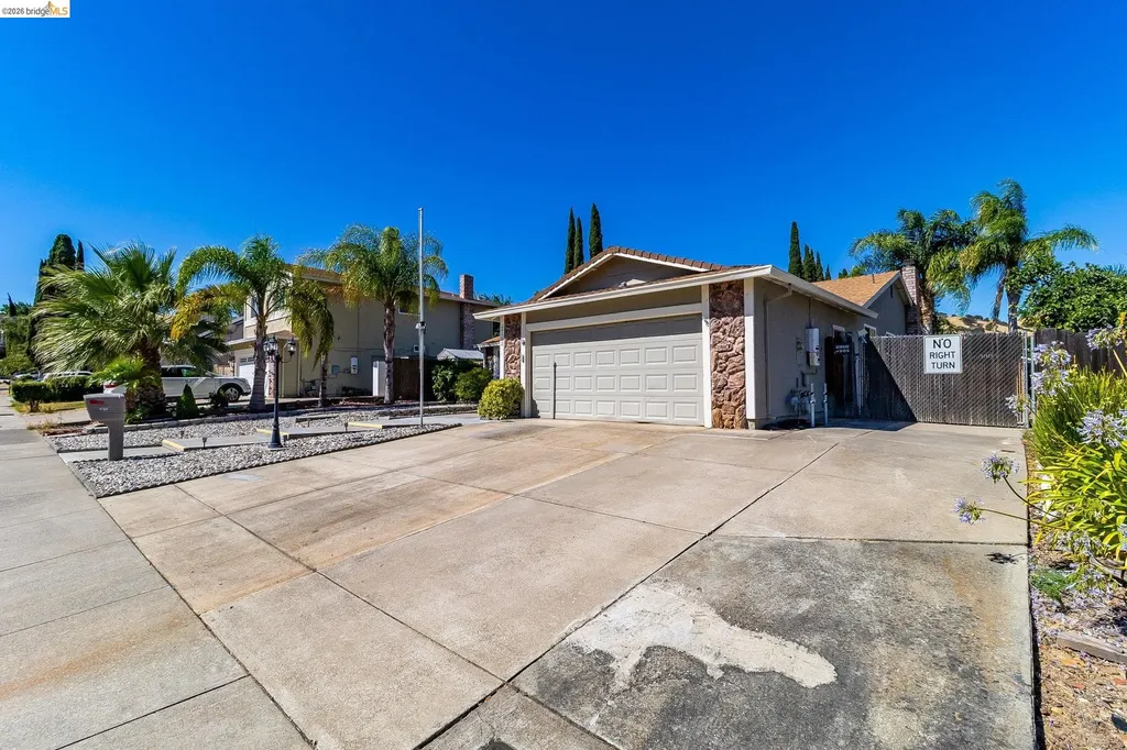 2113 Cordoba Way Antioch CA 94509