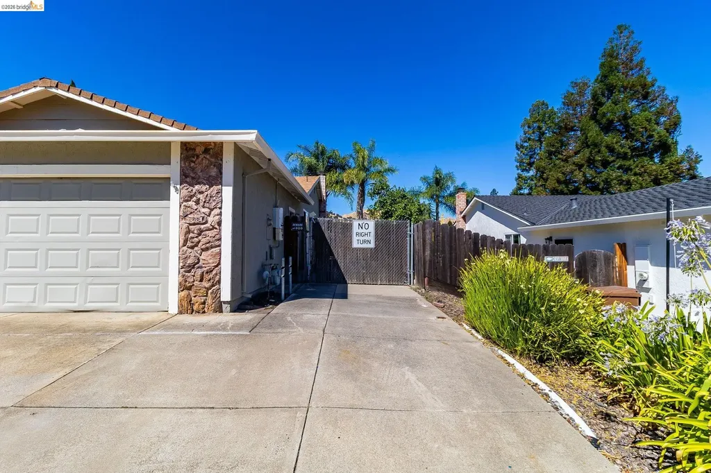 2113 Cordoba Way Antioch CA 94509