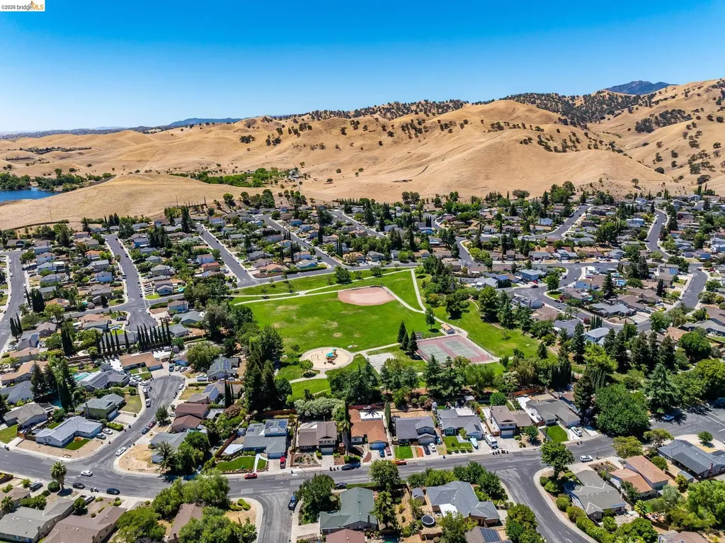 2113 Cordoba Way Antioch CA 94509
