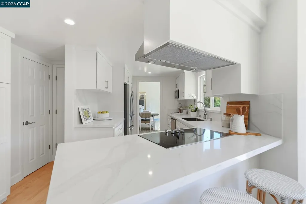 77 Gaywood Place Moraga CA 94556