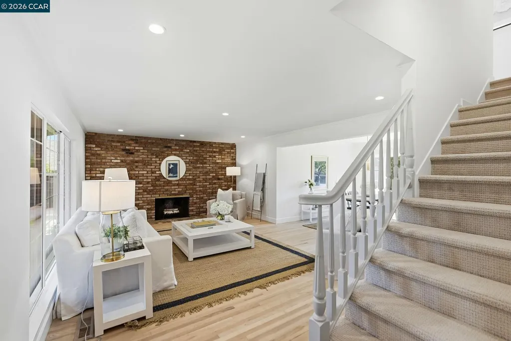 77 Gaywood Place Moraga CA 94556