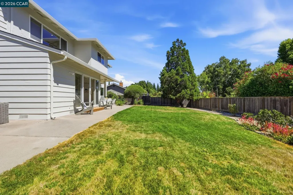 77 Gaywood Place Moraga CA 94556