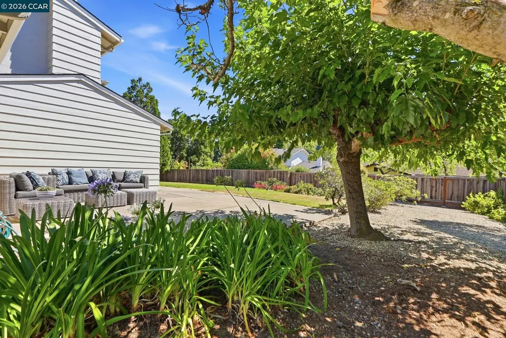 77 Gaywood Place Moraga CA 94556