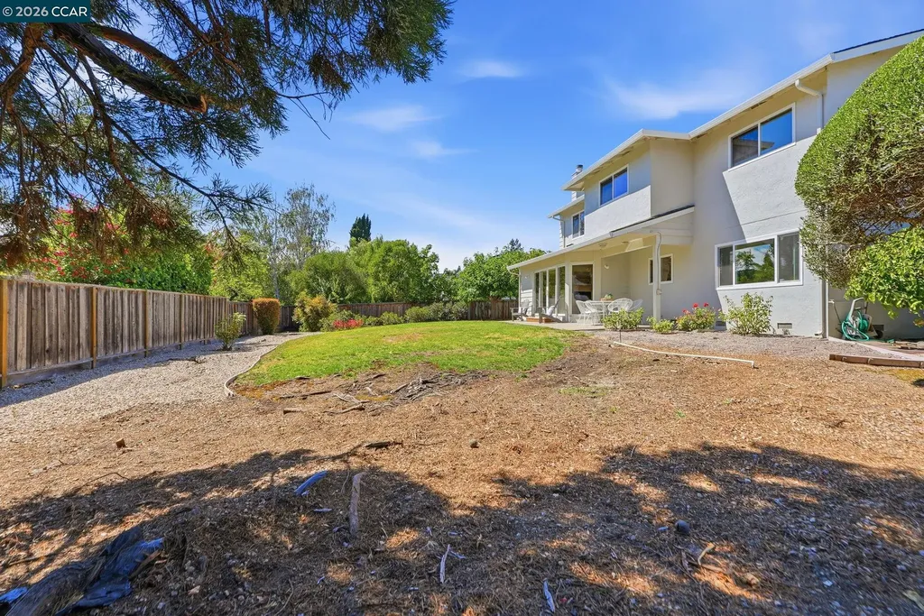 77 Gaywood Place Moraga CA 94556