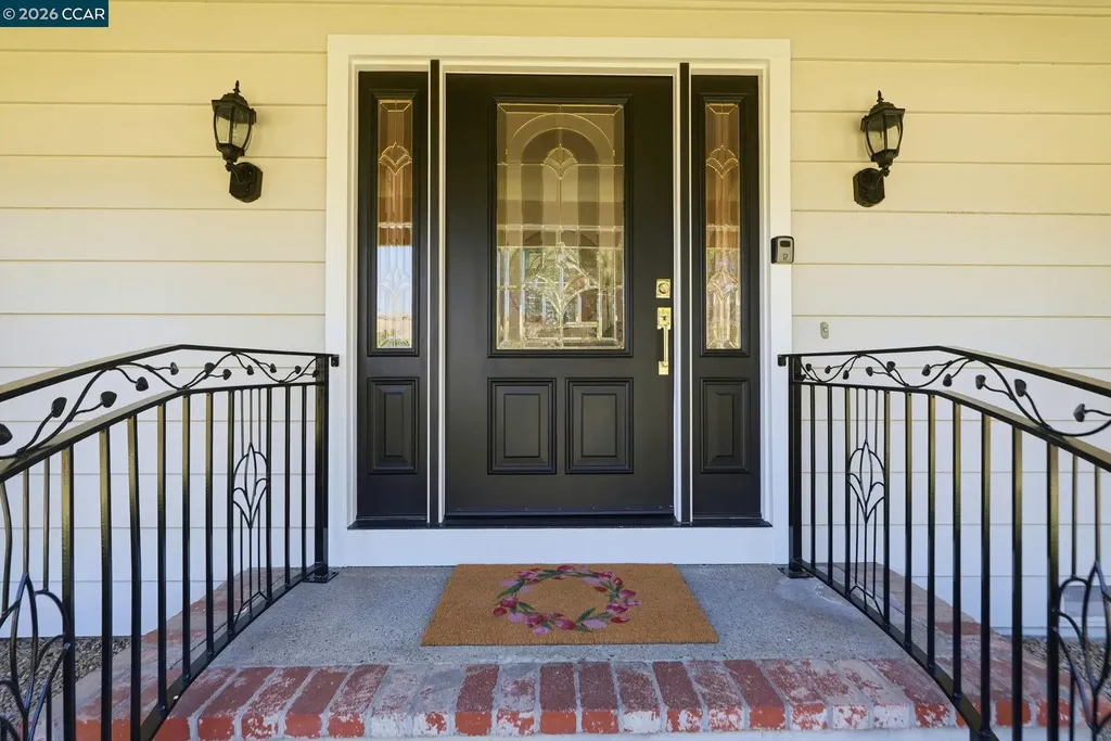 77 Gaywood Place Moraga CA 94556