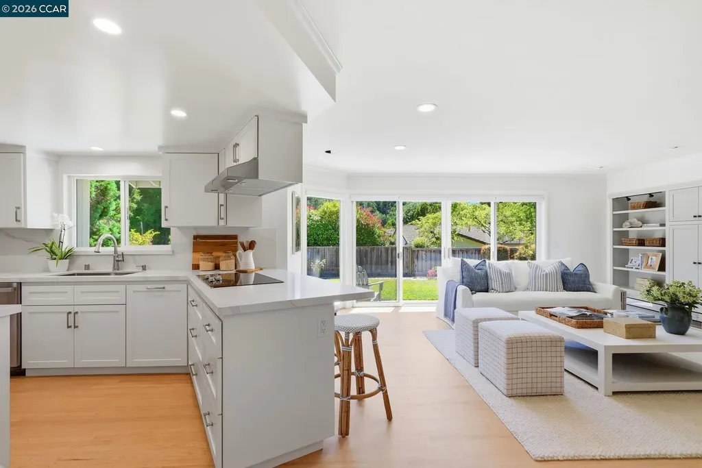 77 Gaywood Place Moraga CA 94556