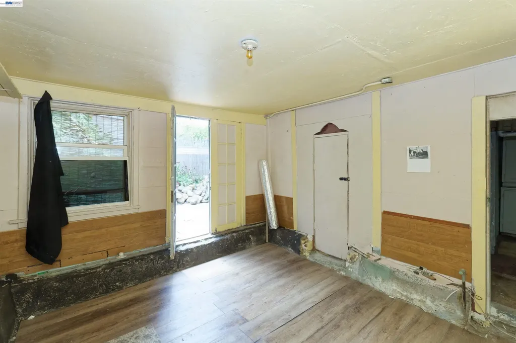 1538 16th Avenue Oakland CA 94606