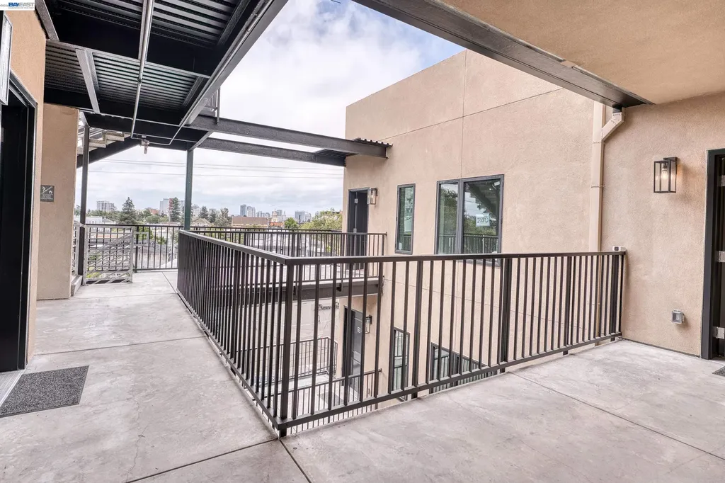 4202 Telegraph Avenue Oakland CA 94609