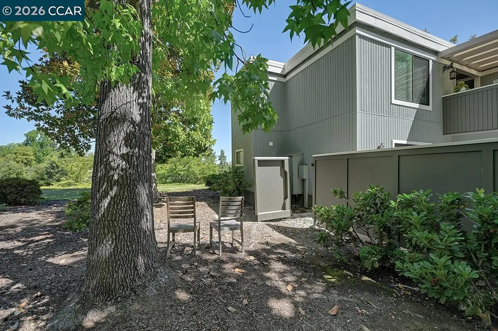 2724 Tice Creek Drive Walnut Creek CA 94595