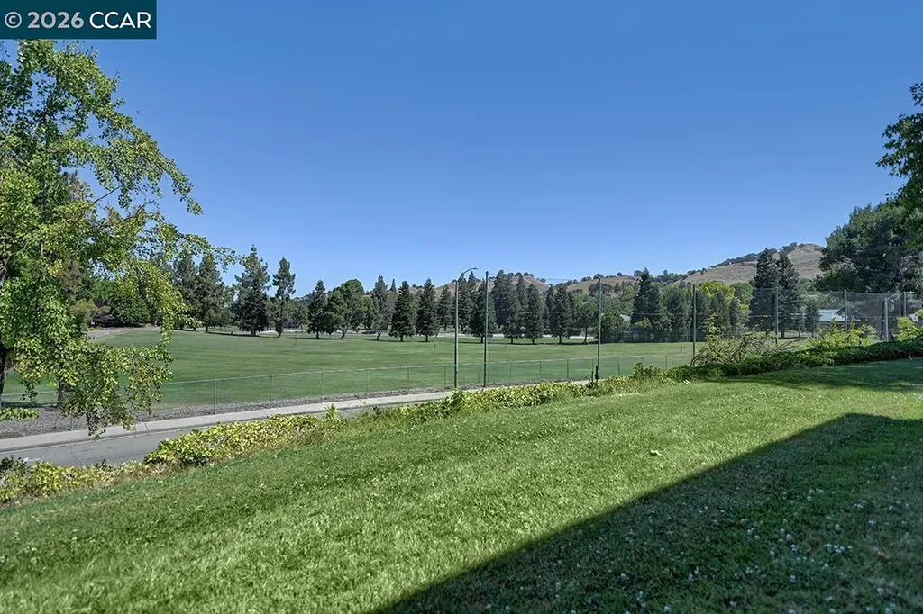 2724 Tice Creek Drive Walnut Creek CA 94595