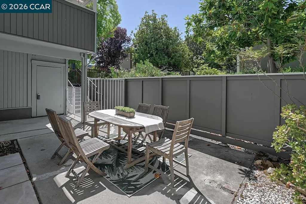 2724 Tice Creek Drive Walnut Creek CA 94595