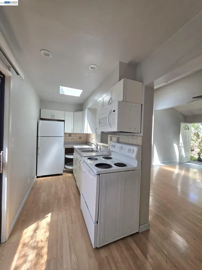 409 Avalon Way Suisun City CA 94585