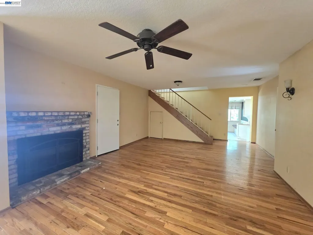 409 Avalon Way Suisun City CA 94585