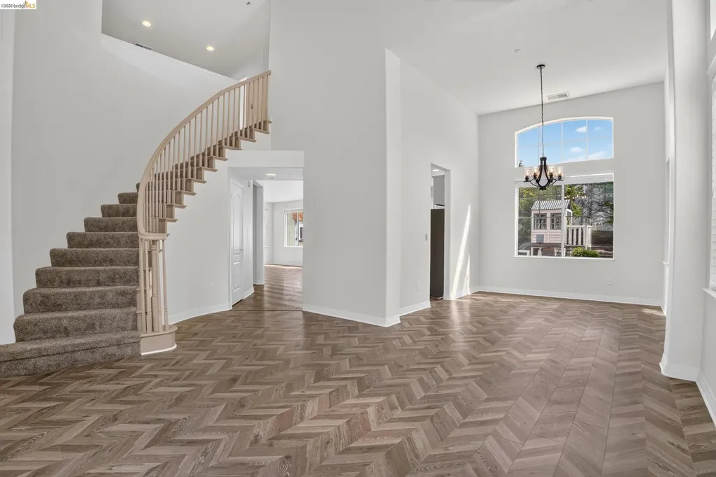34469 Valley Oaks Loop Union City CA 94587