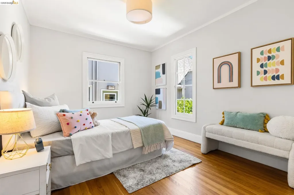 1265 Holman Road Oakland CA 94610