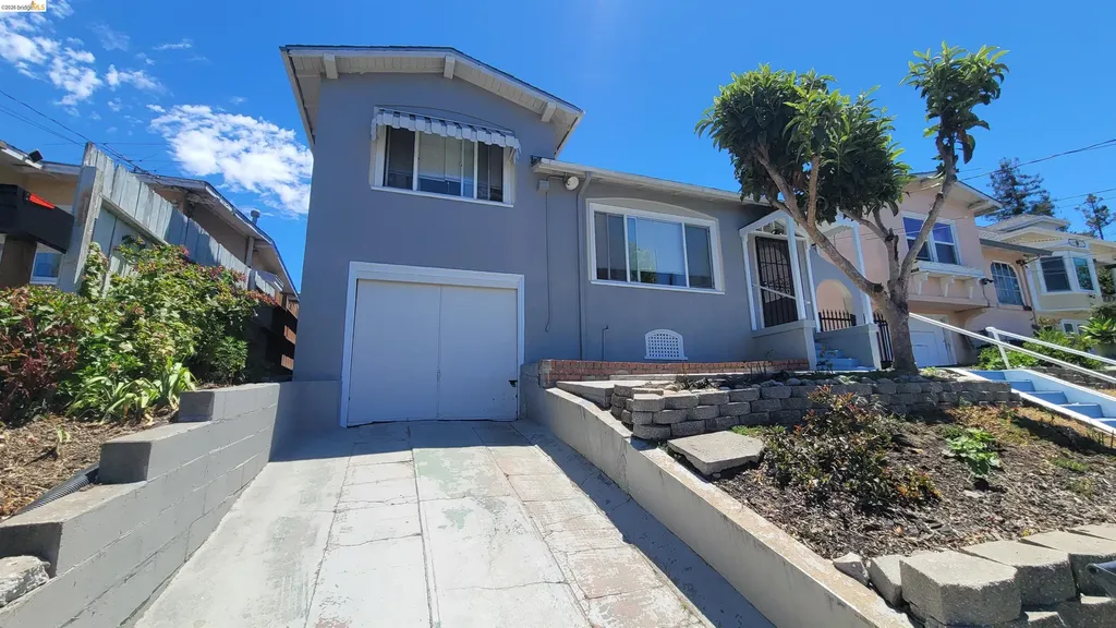 2124 12th Avenue Oakland CA 94606