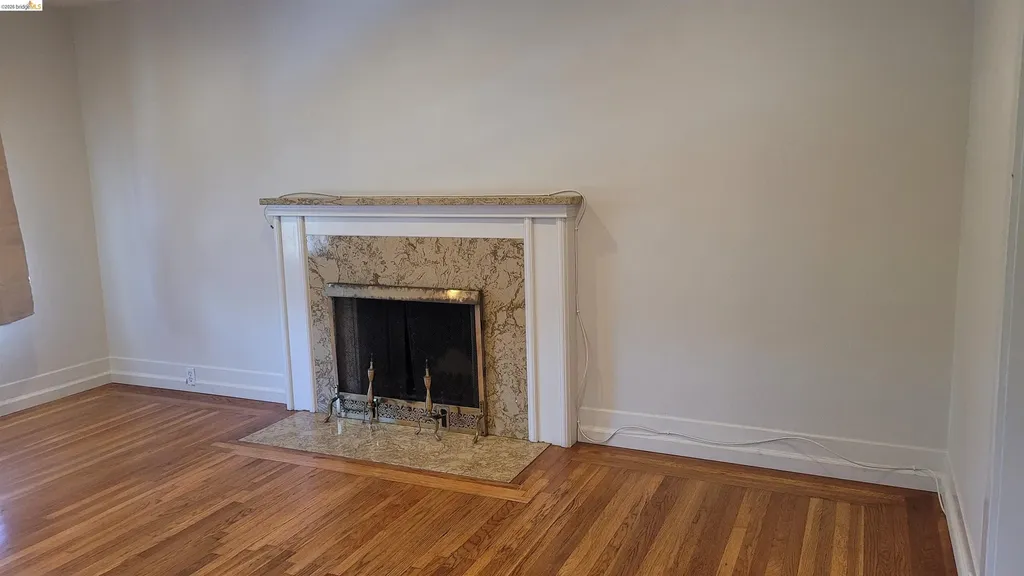 2124 12th Avenue Oakland CA 94606