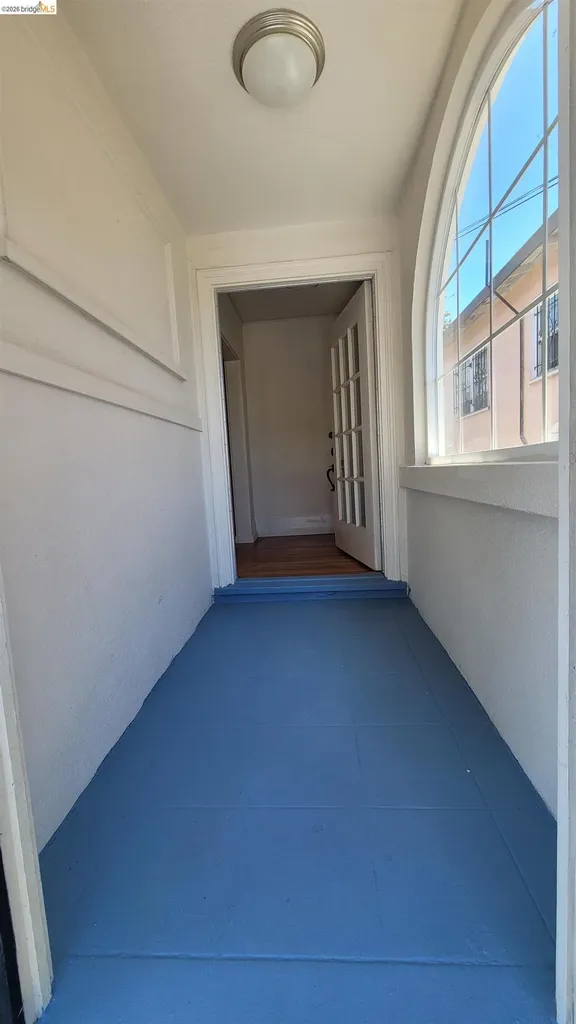 2124 12th Avenue Oakland CA 94606