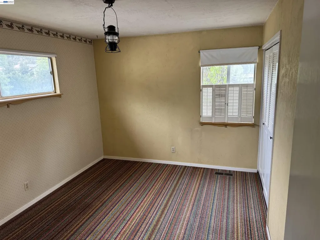 144 Viewmont Avenue Vallejo CA 94550