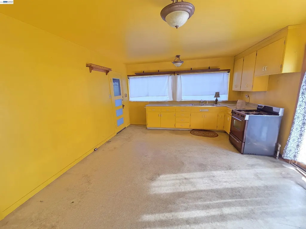 37640 2nd Street Fremont CA 94536