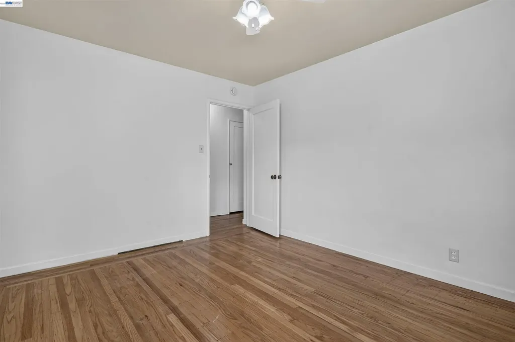 1282 Chapel Avenue San Leandro CA 94579