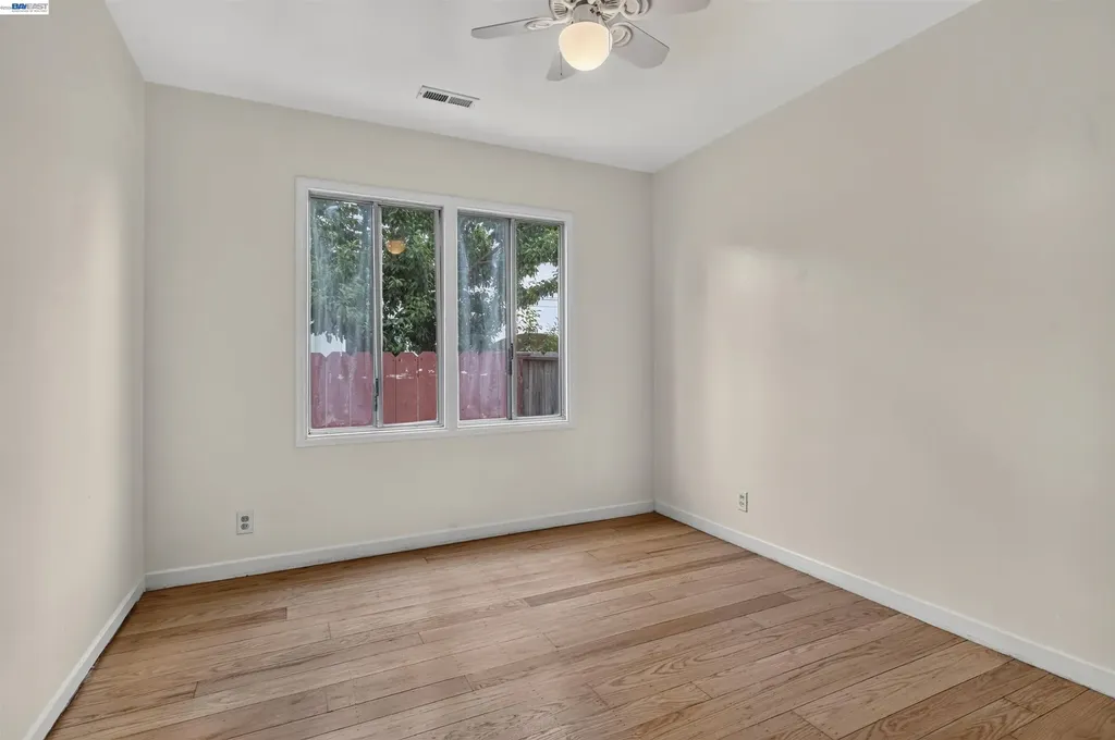 1282 Chapel Avenue San Leandro CA 94579