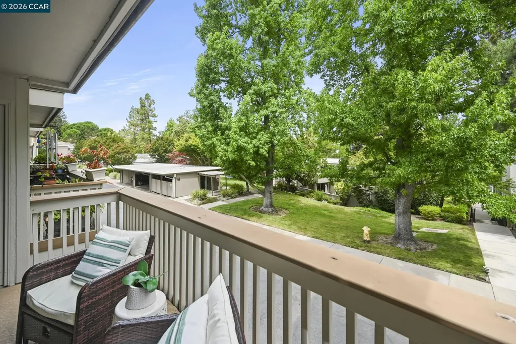 1525 Canyonwood Court Walnut Creek CA 94595
