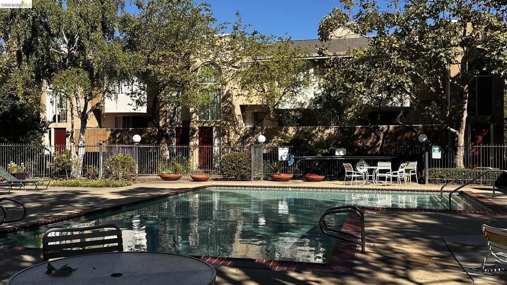 2121 Vale Road San Pablo CA 94806