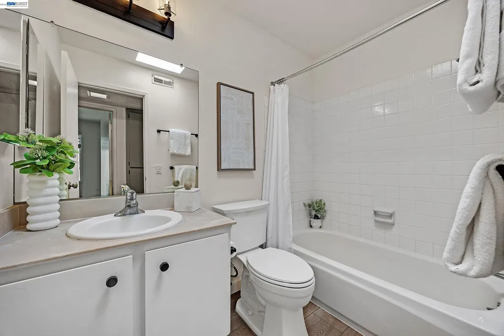 4042 Rennellwood Way Pleasanton CA 94566